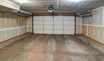 62 S Gardens Way, Fitchburg, WI 53711