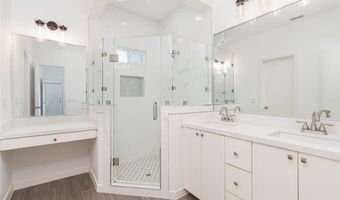 529 Country Club Dr, Alamo, TX 78516