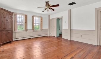 383 Putnam Pike, Glocester, RI 02829