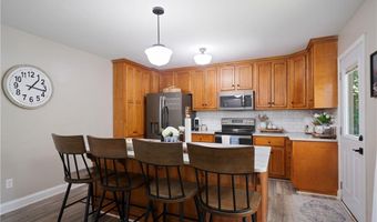 30 Larsen Rdg, Adairsville, GA 30103