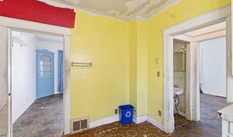214 4th St, Ashland, OH 44805