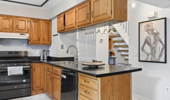 4745 Middletowne St -4745A, Columbus, OH 43214