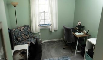 94 Stonyridge Dr 94, Bayonne, NJ 07035