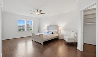 42045 BERKLEY HILL Ter, Aldie, VA 20105