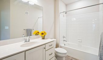 23265 MILLTOWN KNOLL Sq 101, Ashburn, VA 20148