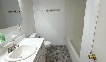 6011 EMERSON St 402, Bladensburg, MD 20710