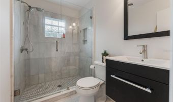 1245 MUNSTER St, Orlando, FL 32803