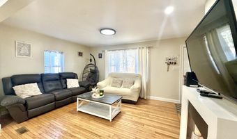 53 Beverly Dr, Bridgeport, CT 06610