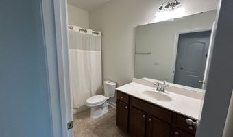 2914 Macbeth Ln, Apex, NC 27502