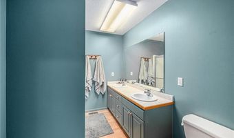 1105 Grove St, Baldwin City, KS 66006