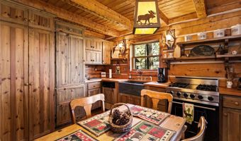13518 Sylvan Dr, Bigfork, MT 59911