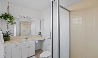 8045 Laird St, La Mesa, CA 91942