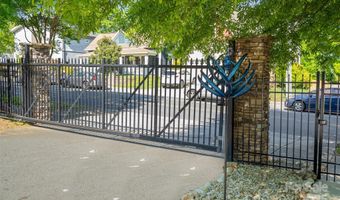 1512 Seigle Ave 2, Charlotte, NC 28205