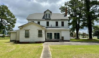 207 N 5th St, Aurora, NC 27806