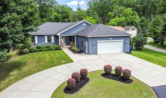 125 Stahl Rd, Amherst, NY 14068