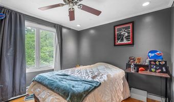18 Magnolia Ln, Coventry, RI 02816