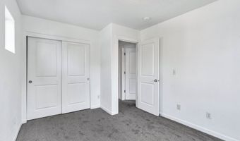 17934 SW NIKS Dr, Beaverton, OR 97003