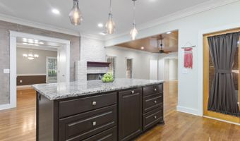 180 Grants Ferry Cir, Brandon, MS 39047