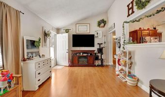 2205 Elmcrest Dr, Bardstown, KY 40004