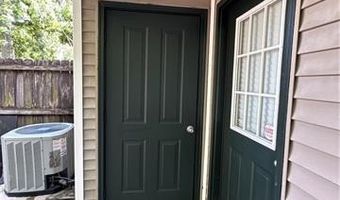 5191 ARLINGTON Ct, Baton Rouge, LA 70820