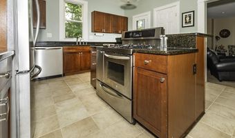 1212 Wells St, Ann Arbor, MI 48104