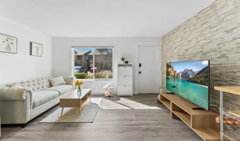 445 Ridgeway Ct, Spring Valley, CA 91977