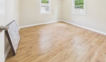 515 Hawthorne Ave, Anderson, IN 46011