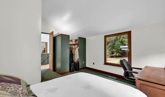 27 Ridge Rd, Canton, CT 06019