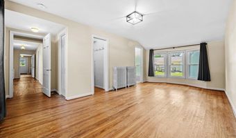 73837 Floral St, Armada, MI 48005
