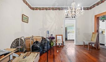 414 S Hutchinson Ave, Adel, GA 31620