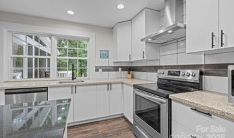 11914 Rock Canyon Dr, Charlotte, NC 28226