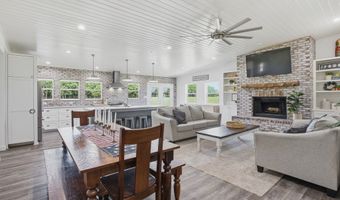 209 County Road 2696, Alvord, TX 76225