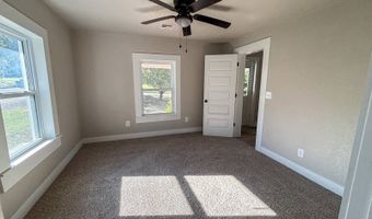 215 E Jackson Ave, McAlester, OK 74501