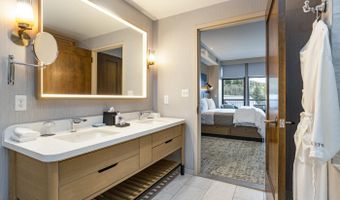 126 Riverfront Ln 204, Avon, CO 81620