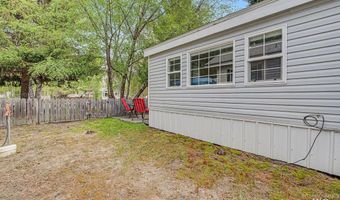 514 Sawyer St H25, Cascade, ID 83611