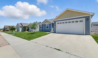 2005 PINE Ave, Cheyenne, WY 82007