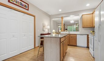 1610 Riverspointe Ct, Anoka, MN 55303