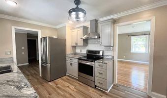 326 E Horner St, Atmore, AL 36502