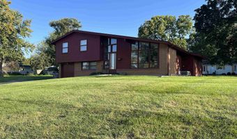 216 Washington Ave W, Albia, IA 52531