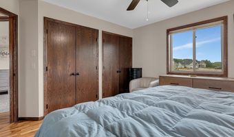 105 Estate Dr, Avon, MN 56310