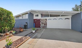 6439 Lake Mere Ct, San Diego, CA 92119