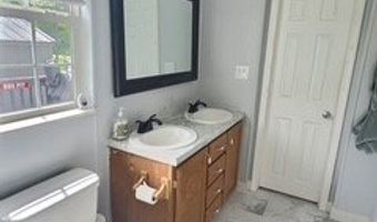 8813 Brounland Rd, Alum Creek, WV 25003