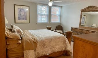 7- A FRIENDSWOOD Ct 7A, Baltimore, MD 21209