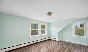48 Piedmont St, Woonsocket, RI 02895
