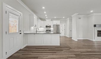 2 Creetown Ln, Bella Vista, AR 72715