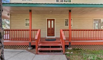 1496 Pine Ridge Dr, Cascade, ID 83611