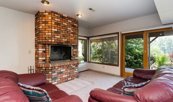 15995 NE EILERS Rd, Aurora, OR 97002