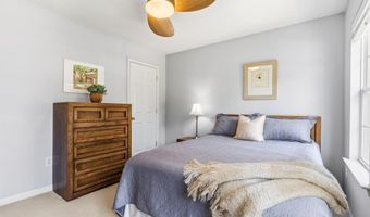 1211 Waterford Green Dr, Apex, NC 27502