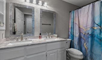 14 Glenbarr Cir, Bella Vista, AR 72715