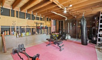 10821 Los Jordans Rd, Agua Dulce, CA 91390